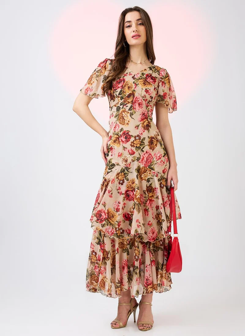 جلو باص فستان ماكسي نسائي مطبوع بالزهور بياقة على شكل حرف  وأكمام واسعة وتفاصيل متعددة الطبقات